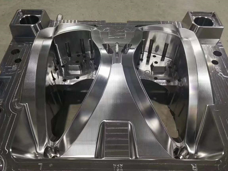 葛利茲模具鋼應用于汽車(chē)塑料件(六) 葛利茲模具鋼應用于汽車(chē)塑料件(六)